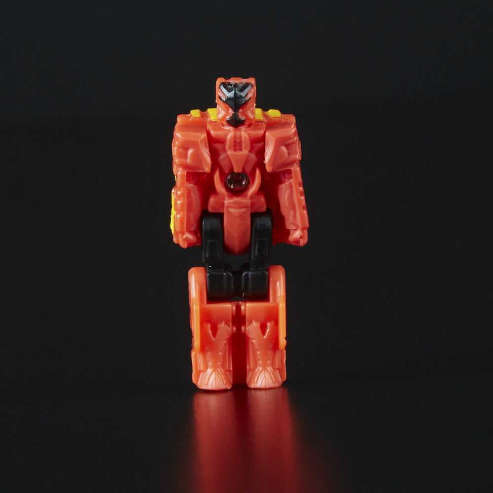 Hasbro Transformers Power of the Primes Predaking Combiner set figures