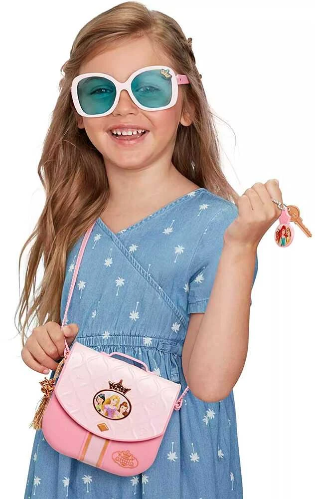 Jakks Pacific Disney Princess World Traveler purse set