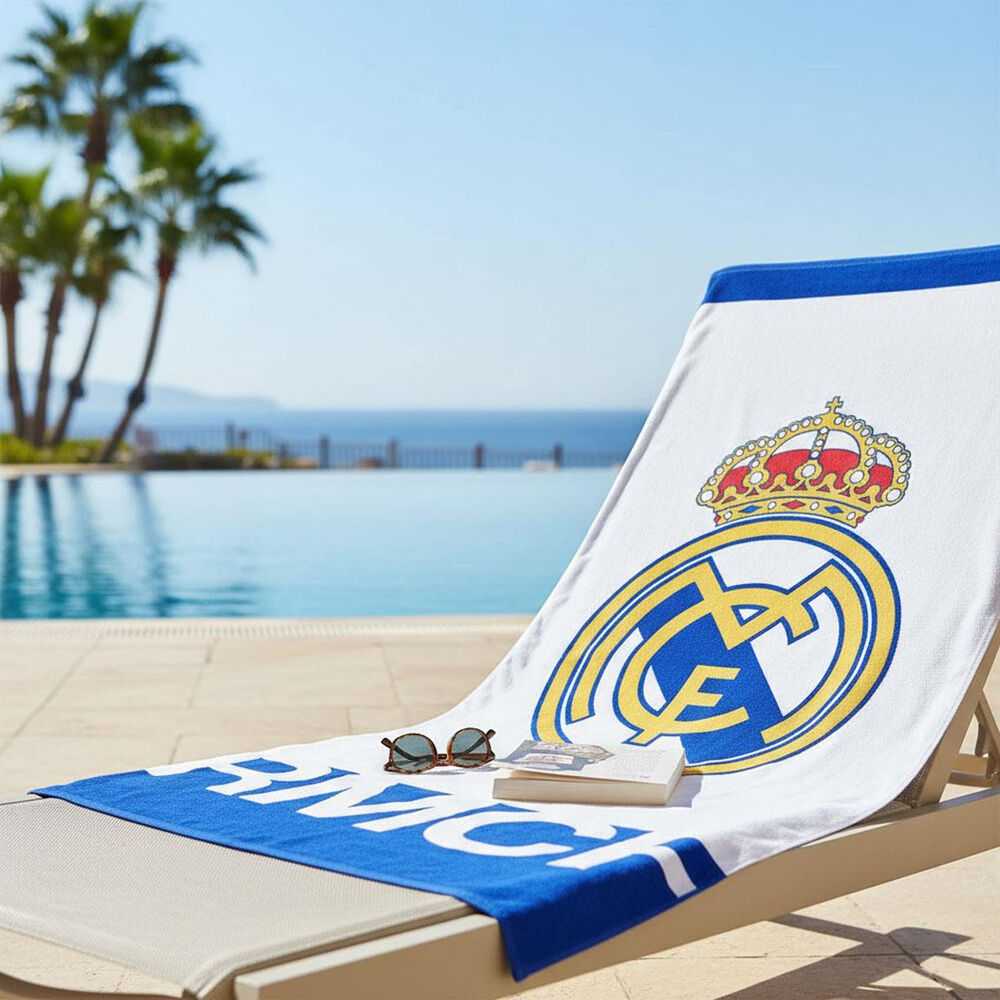 CERDÁ Real Madrid rankšluostis 70x140 cm paplūdimio rankšluostis Jr 2200010606