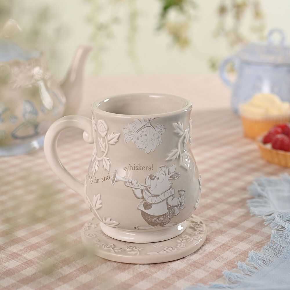 Widdop Co Disney Alice in Wonderland Baltas Rabbit mug