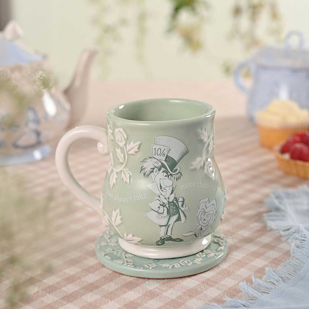 Widdop Co Disney Alice in Wonderland Mad Hatter mug