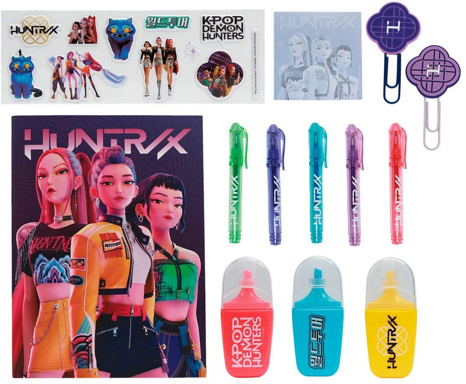 Kids Licensing KPop Demon Hunters case with stationery set