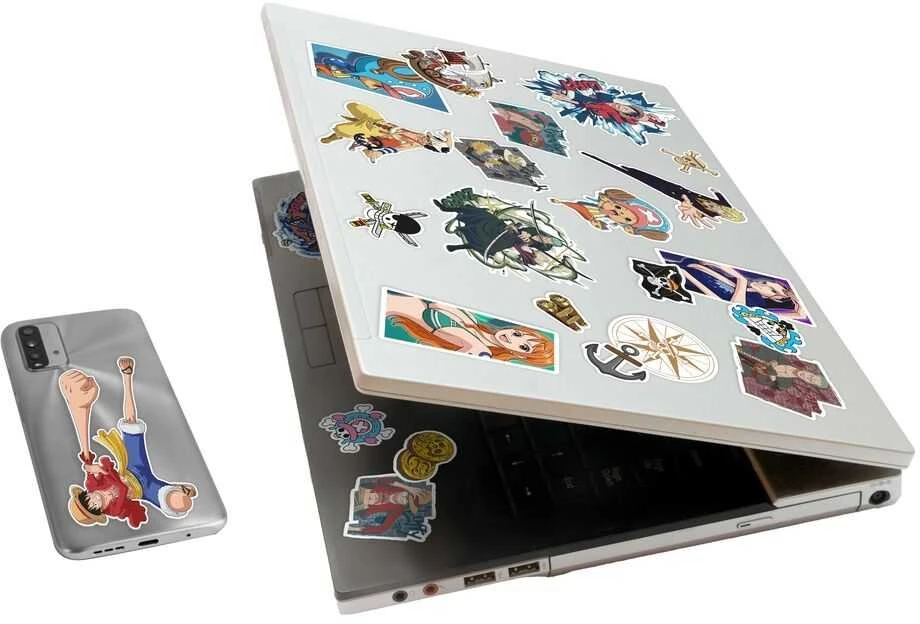 Kids Licensing One Piece Removable sticker set
