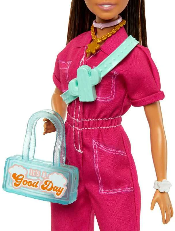Mattel Lėlė Barbie su rožiniu kombinezonu HPL76