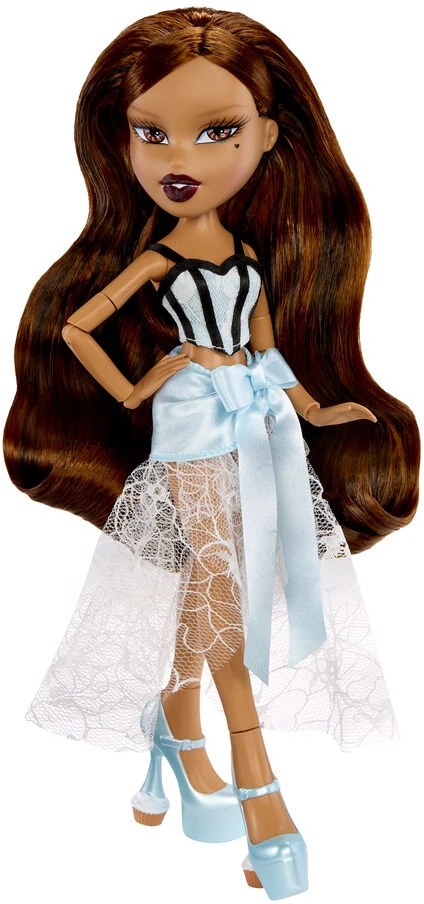 MGA Bratz Stylin Birthday Yasmin doll + t-shirt