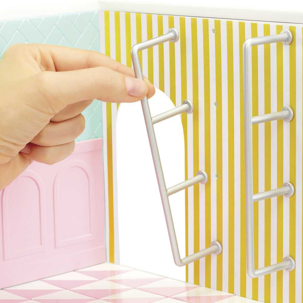 MGA Miniverse Make It Mini Spaces Ice Kreminis Parlour playset