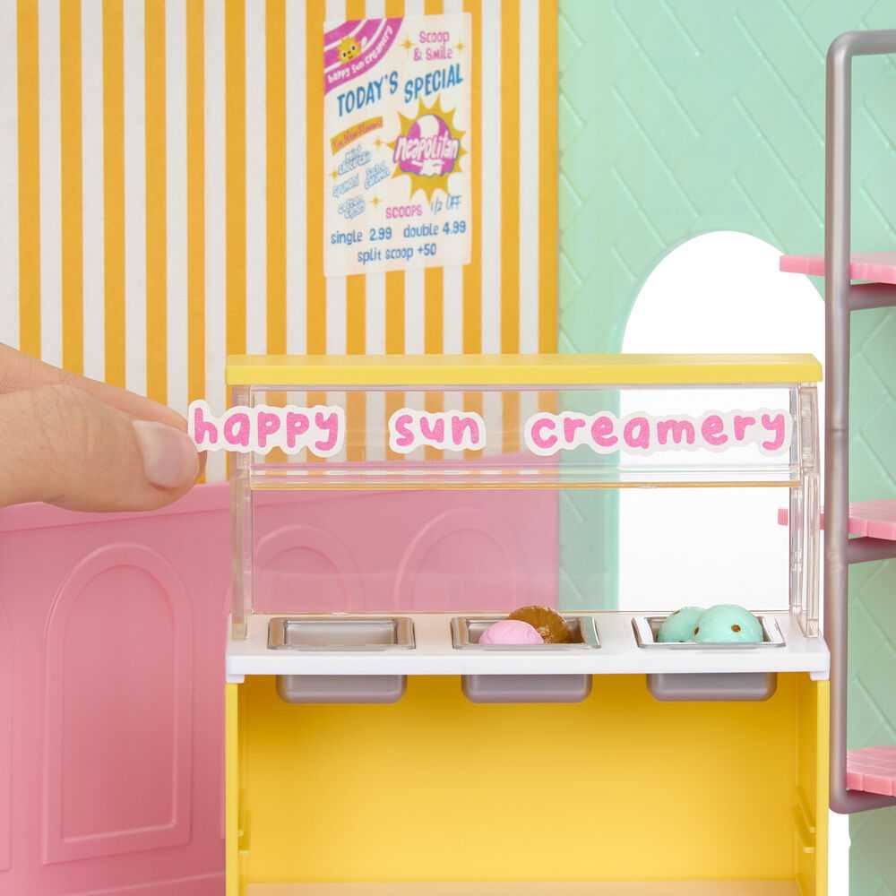 MGA Miniverse Make It Mini Spaces Ice Kreminis Parlour playset