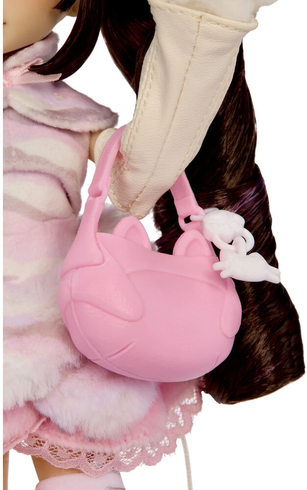 MGA MirrorMi Akiko Kittyama Cozy doll 26cm