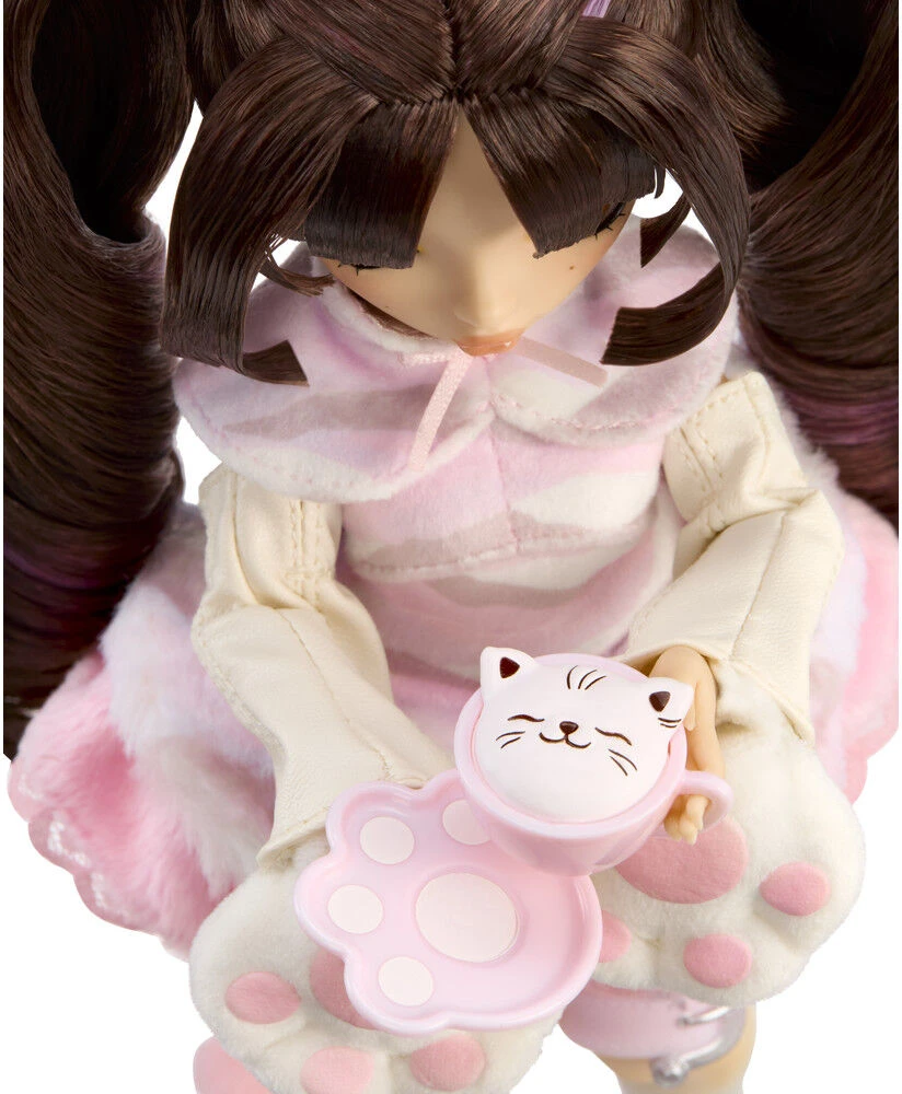 MGA MirrorMi Akiko Kittyama Cozy doll 26cm