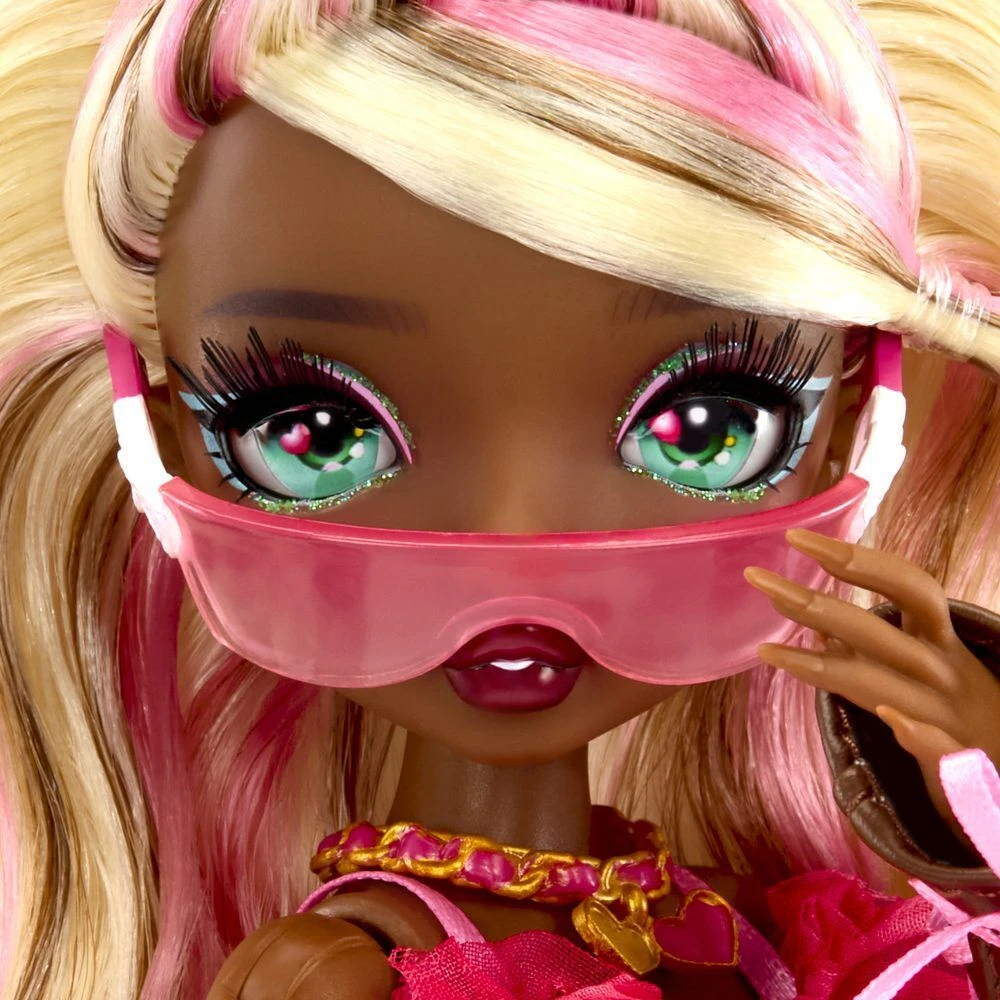 MGA MirrorMi Amora Valentina Love doll 26cm