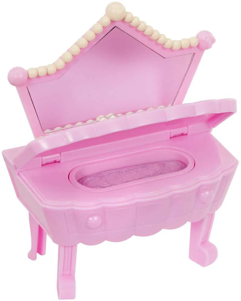 MGA Lėlė yummiland beauty bag + lip gloss cupcake