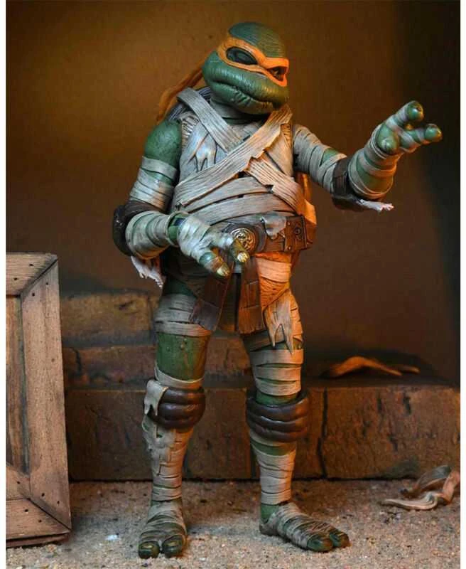 Neca Ninja Turtles as the Mummy Michelangelo ultimate figure 18cm