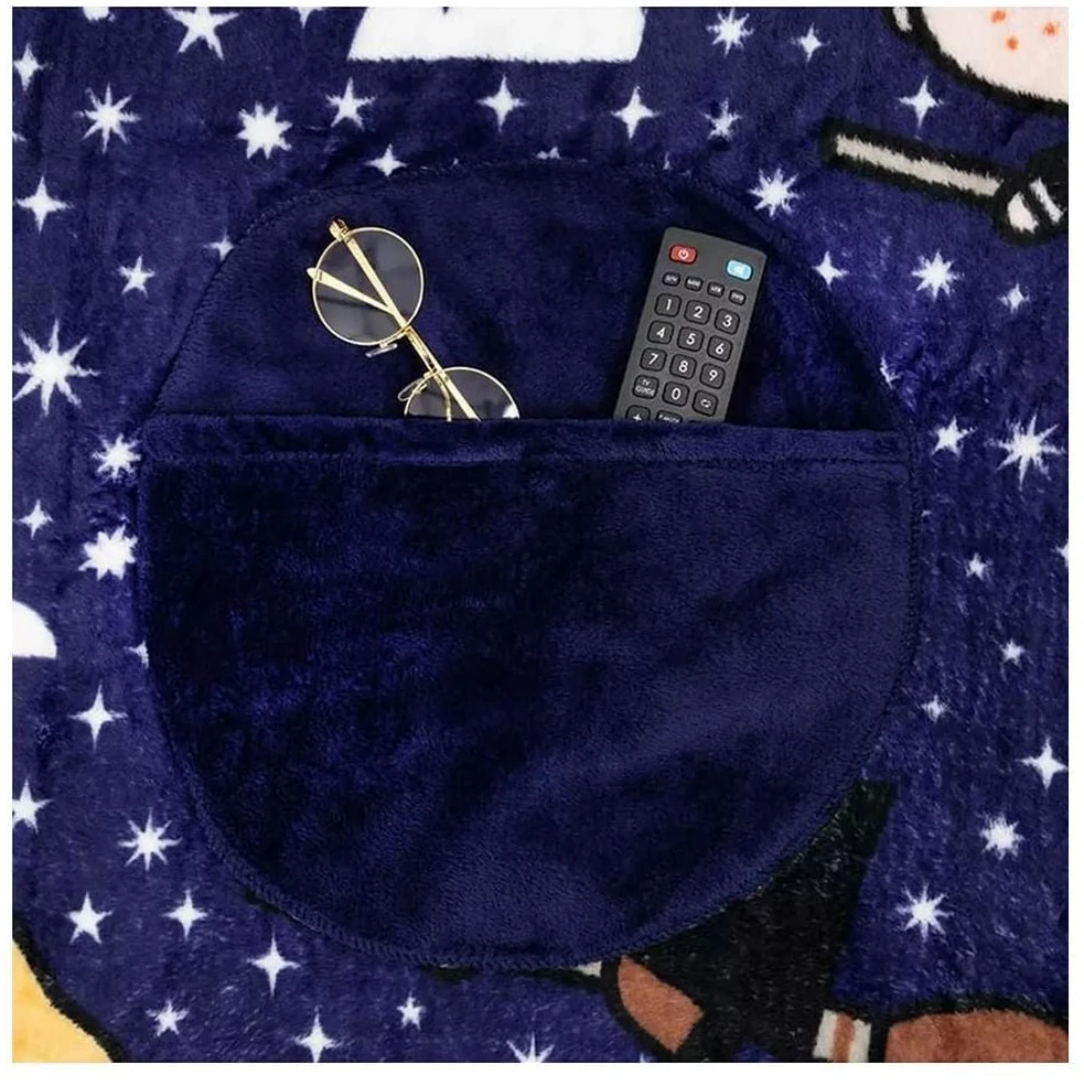 Paladone Harry Potter Hogwarts 2 in 1 blanket cushion