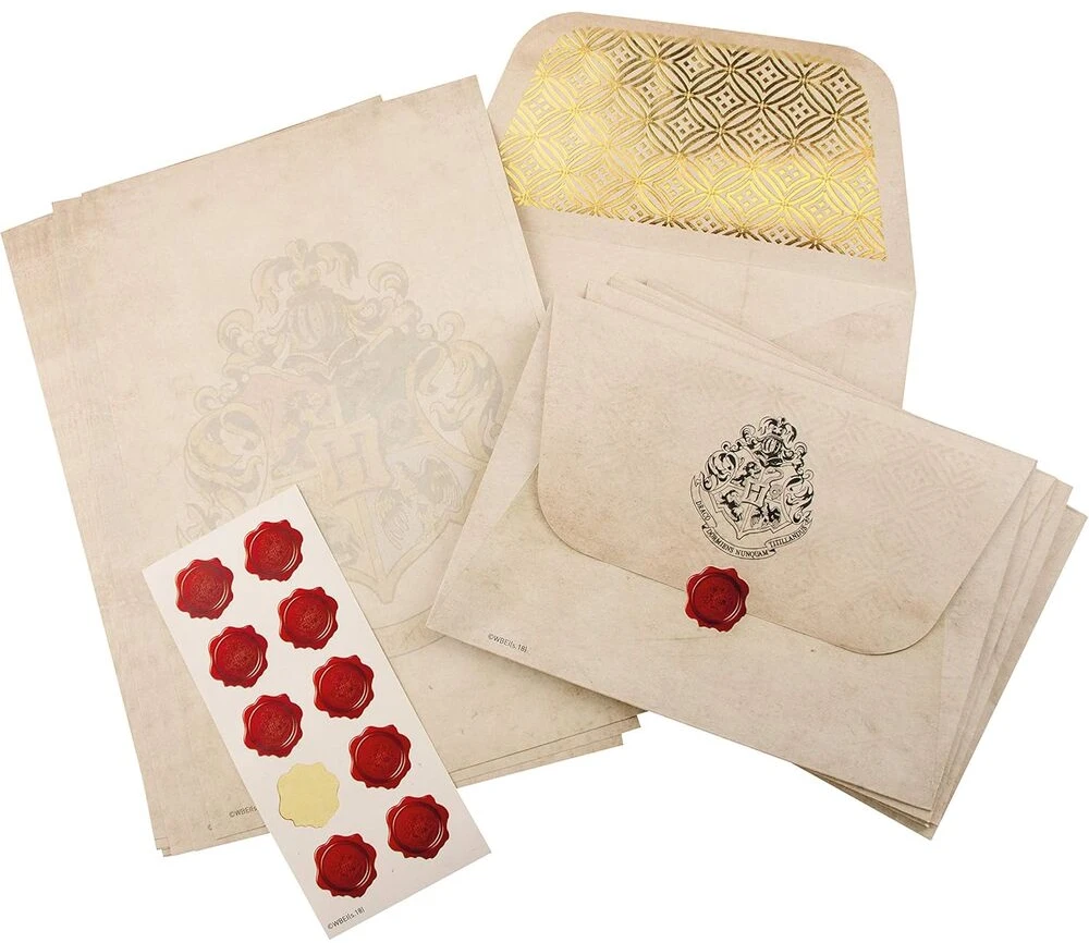 Paladone Harry Potter Hogwarts letter writing set