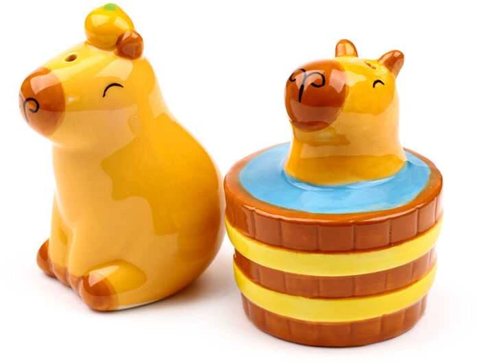 Puckator Capybara Salt and Pepper Shaker Set