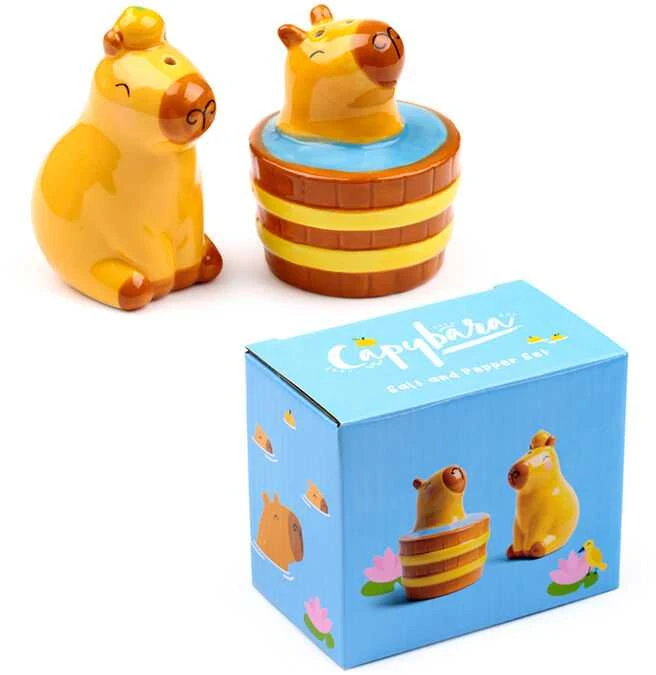 Puckator Capybara Salt and Pepper Shaker Set