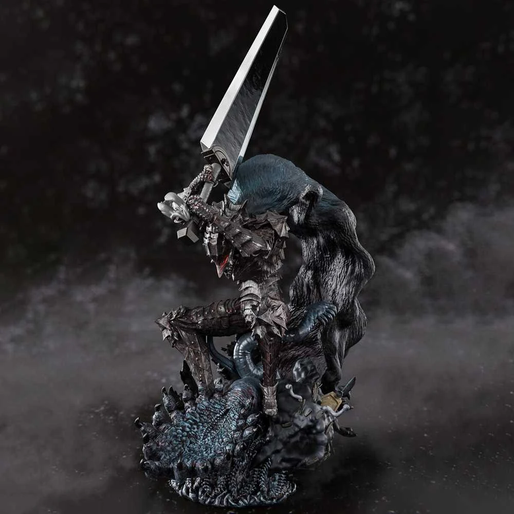 Bandai Berserk - Guts Berserker Armor statulėlė | 35 cm