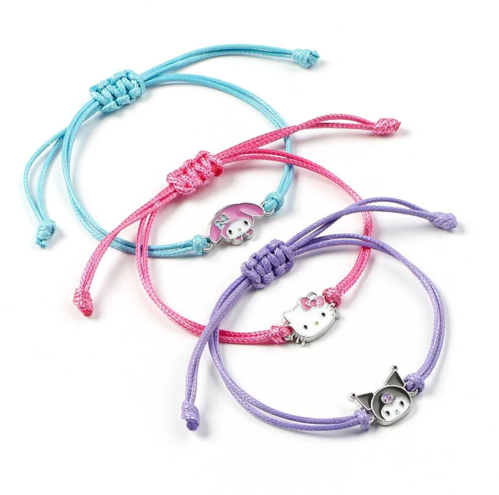 The Carat Shop Hello Kitty & Friends bracelet set