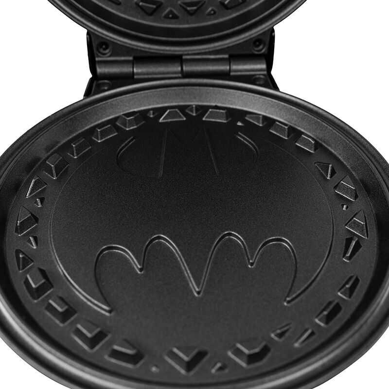 Uncanny Brands Jata Uncanny Gamintojas Vaflinē DC Komiksai Betmenas