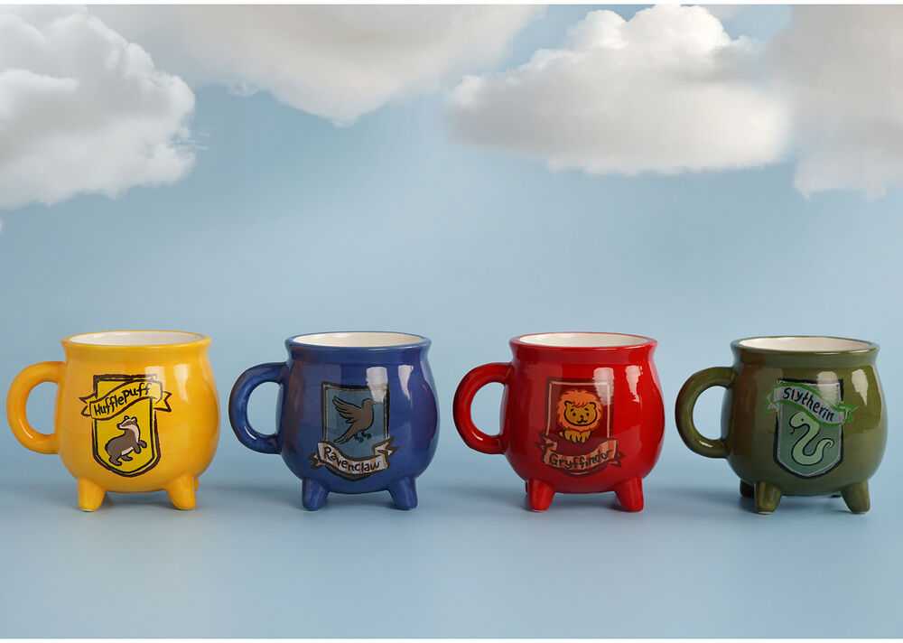 Widdop Co Harry Potter Gryffindor cauldron mug 450ml