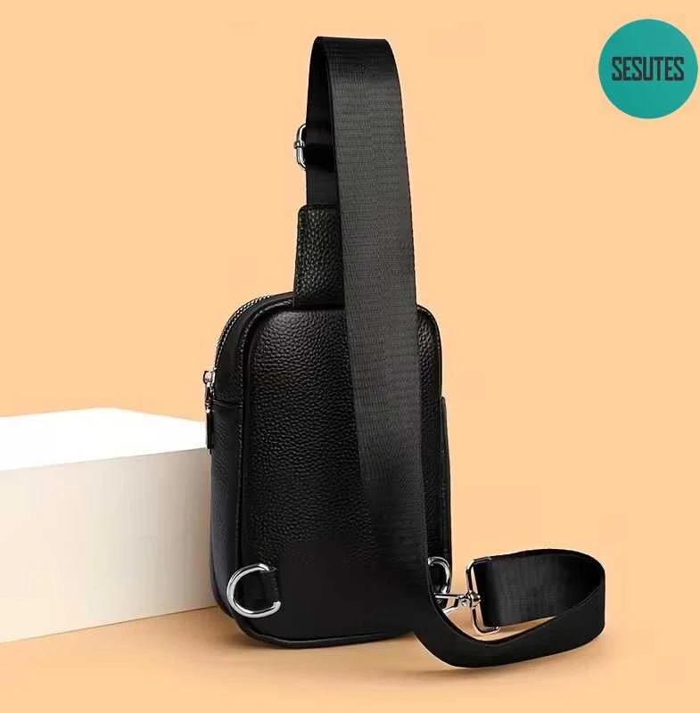 Natūralios odos rankinė , BlackZip2