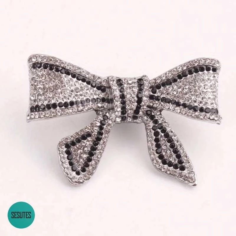 Unikalaus dizaino sagė , Juodas Ribbon