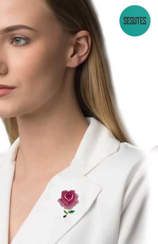 Unikalaus dizaino sagė ,Rose