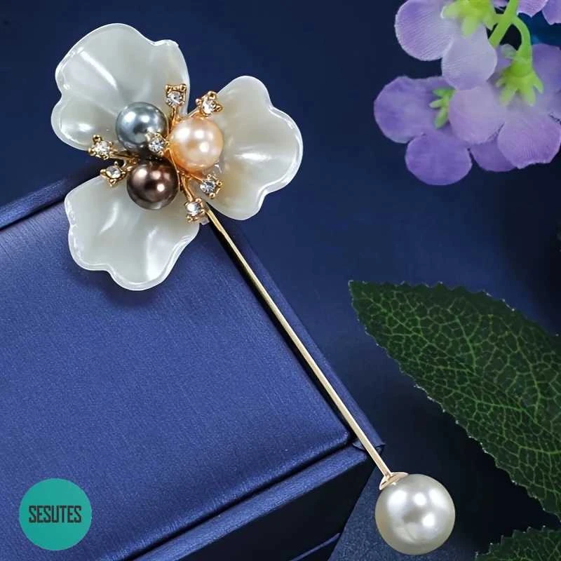 Unikalaus dizaino sagė , Three pearls