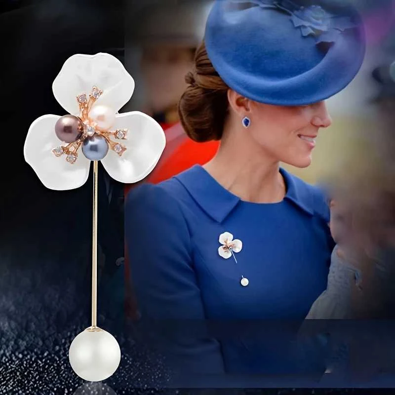 Unikalaus dizaino sagė , Three pearls