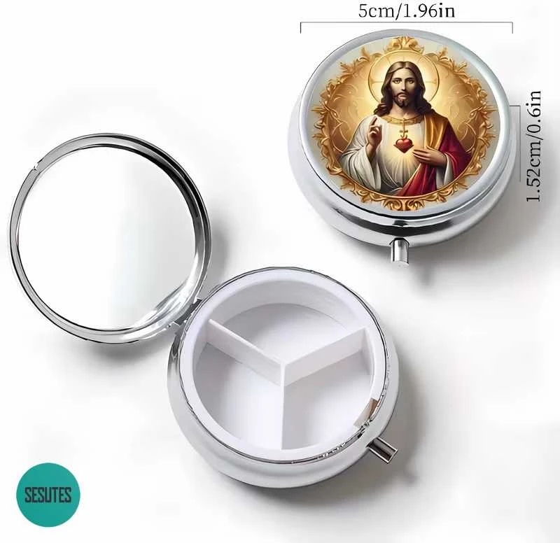 Vaistų dėžutė su trimis skyreliais , God