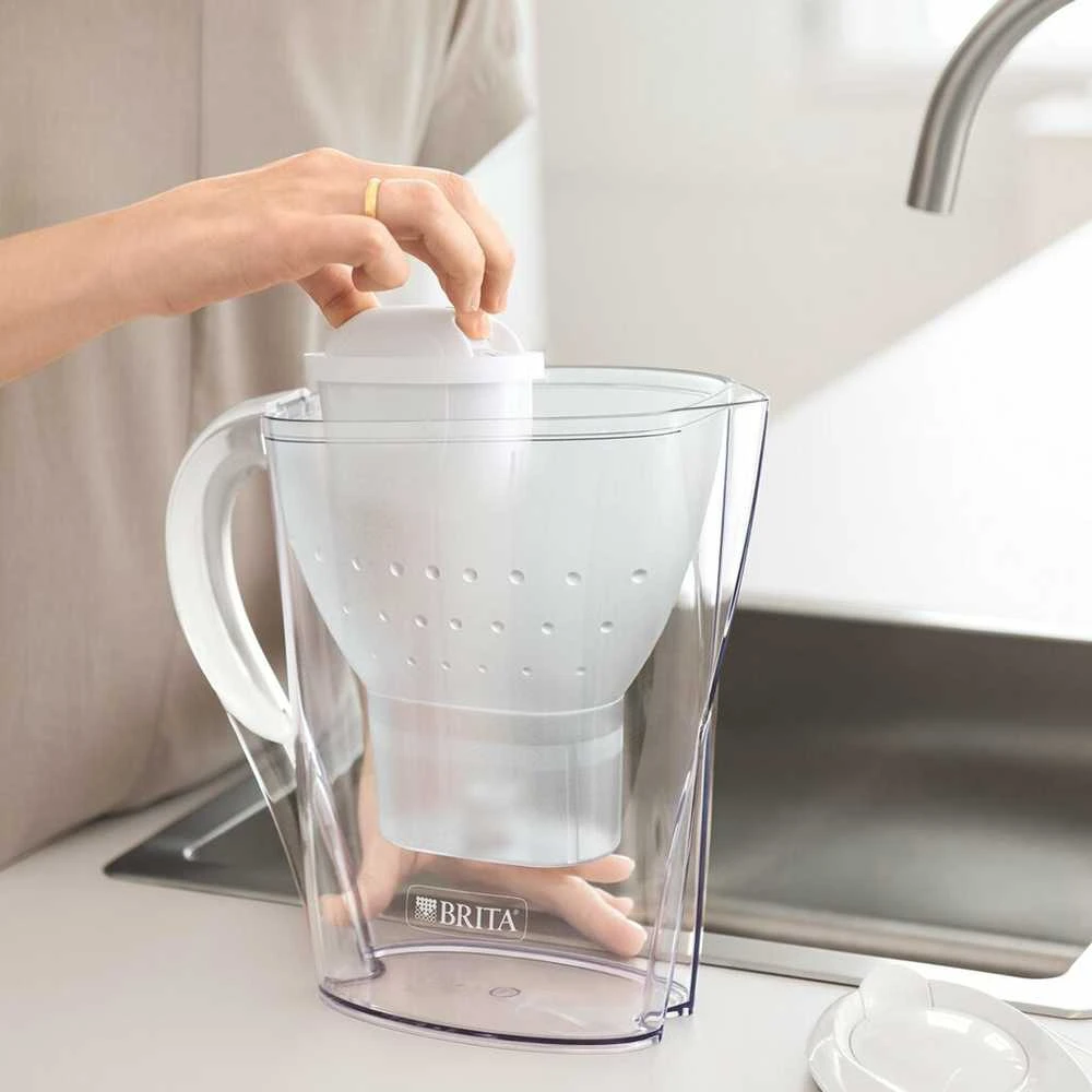 Vandens filtravimo ąsotis BRITA Marella Cool Blue, 2,4 l + 1 vandens filtravimo filtras