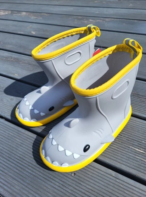 Guminiai batai vaikams Shark boots, pilki