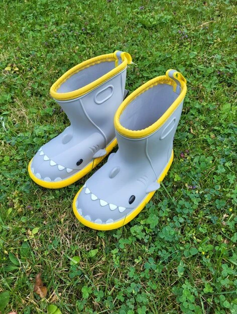 Guminiai batai vaikams Shark boots, pilki