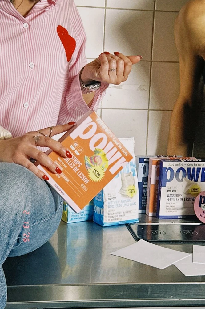 Skalbimo lapeliai POWR, spalvotiems skalbiniams, 40 lapelių, visų tipų audiniams, be mikroplastiko