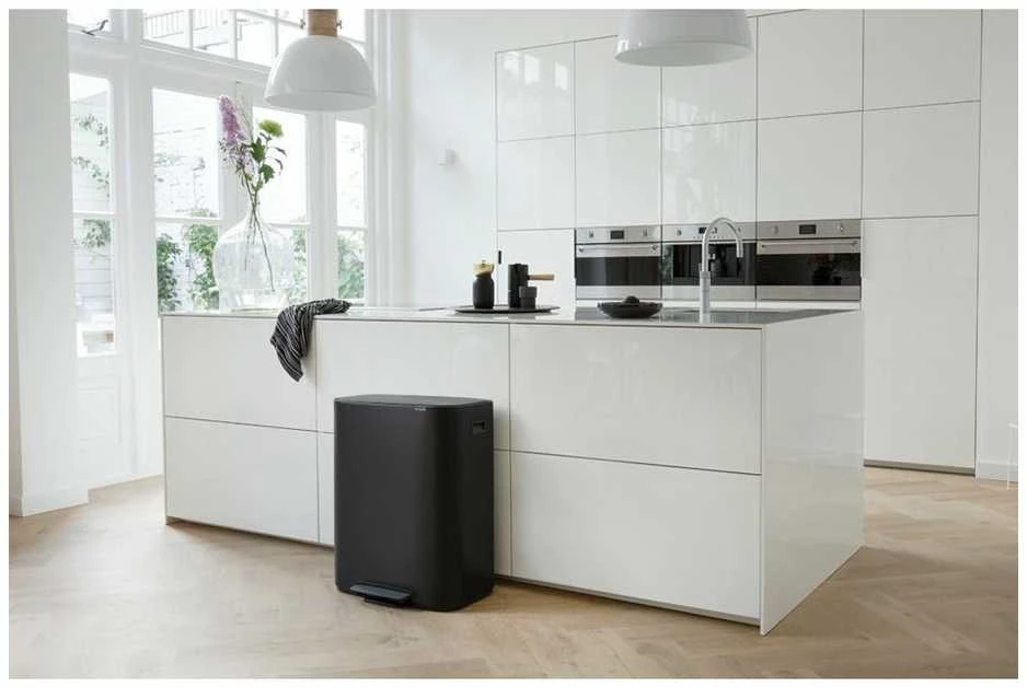 Brabantia Šiukšlių dėžė su pedalu, Bo 60L - matinės juodos spalvos