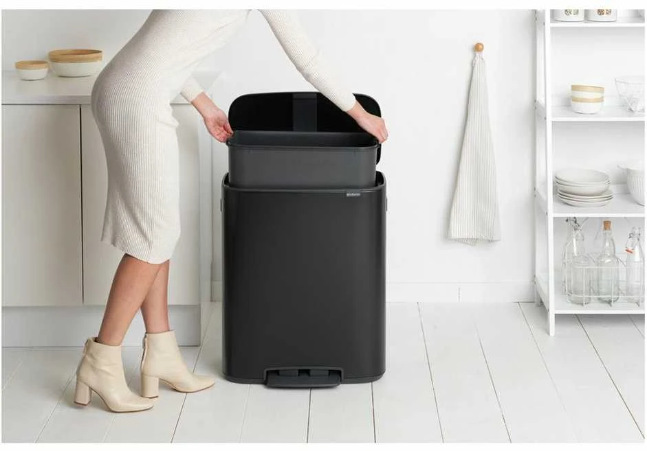 Brabantia Šiukšlių dėžė su pedalu, Bo 60L - matinės juodos spalvos