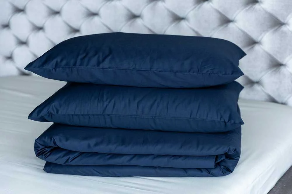 MIEGO GURU PREMIUM satino patalynės komplektas “Navy” (TC300) 180x200cm