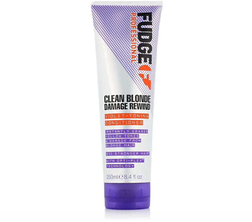 Fudge Professional "Fudge Clean Skirtas šviesiems plaukams Damage Rewind" violetinės spalvos tonizuojantis kondicionierius 250ml