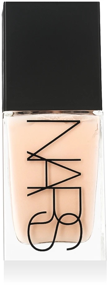 NARS LIGHT REFLECTING FOUNDATION, Oslo