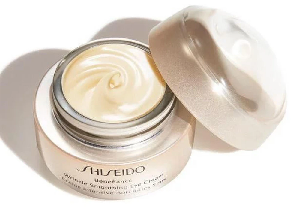Paakių kremas Shiseido Benefiance Wrinkle Smoothing, 15ml