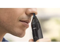 Philips series 3000 Patogi nosies, ausų ir antakių kirpimo mašinėlė NT3650/16 100 % atspari vandeniui, dvipusė apsaugos sistema