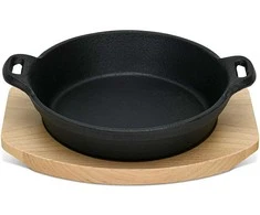 Fissman Ketaus keptuvė 18 cm ant medinio stovo