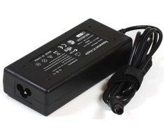 Nešiojamojo kompiuterio maitinimo adapteris CoreParts 90 W, 4.74 A, 19 V (Power Adapteris 90W 19V 4.74A)
