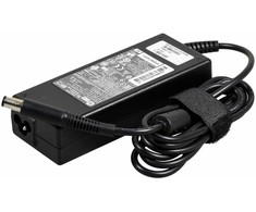 Hewlett Packard (HP) Nešiojamojo kompiuterio maitinimo adapteris HP 90 W, 19.5 V (773553-001)