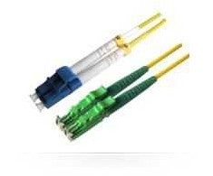 „MicroConnect“ šviesolaidinis laidas, LC/UPC – E2000/APC 9/125, 5 m (FIB472005)