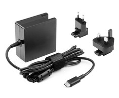 Nešiojamojo kompiuterio maitinimo adapteris CoreParts 65 W, USB-C, 3.2 A, 20 V (MBXLE-AC0016)