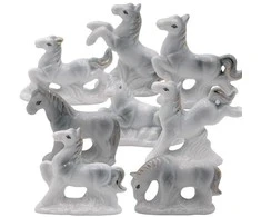 Porcelianinė statulėlė Žirgas, 7 cm - 4