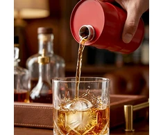 Raudona statinės formos metalinė gertuvė, 600 ml