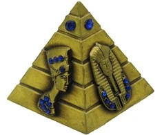 Statulėlė Egipto piramidė, h 4,5x3,5x3,5 cm