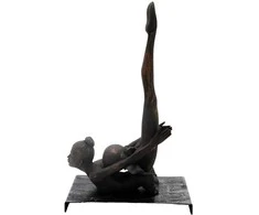 Statulėlė Gimnastė su kamuoliu, 27x16,7x8,5 cm